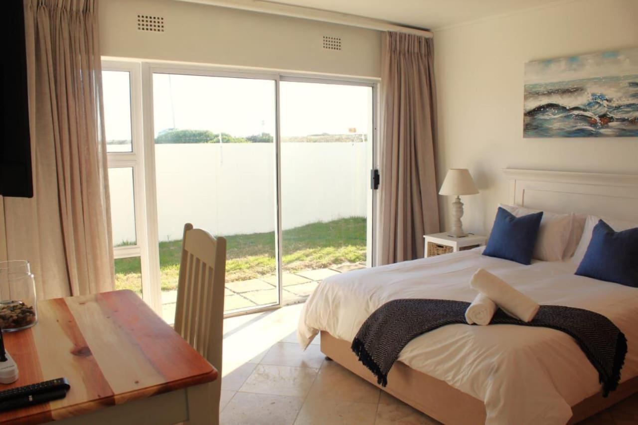 7Th Wonder Beach Guest House Kapstaden Rum bild